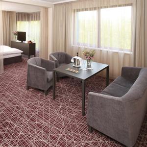 Moevenpick Hotel Prague Mozartova 261/1