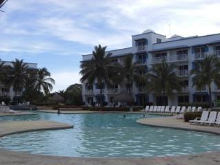 Playa Blanca Hotel & Resort PO Box 8437 Zone 7