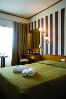 Metropolitan Hotel Thessaloniki 65 Vasilissis Olgas Ave - Fleming