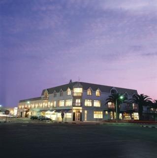 Hansa Hotel Swakopmund 3 Hendrik Witbooi St.