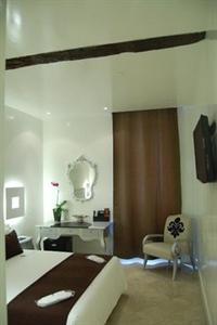 Chateau Blanc Hotel Rome Via Del Babuino 35