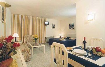 Hotel Marbella Inn Calle Jacinto Benavente s/n