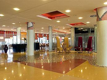 Novotel Hotel Barcelona Cornella Avinguda del Maresme 78, Ronda De Dalt exit 15