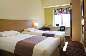 Hotel Ibis Deira City Centre Dubai 8th Street Port Saeed District PO Box 185310