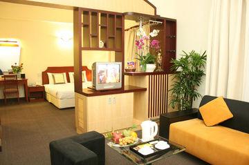 Que Huong Liberty 3 Hotel Ho Chi Minh City 187 Pham Ngu Lao Street District 1