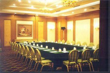 Majesty Plaza Hotel Shanghai 719 Nanjing Rd.(E)/700 Jiujiang Rd, Huangpu District