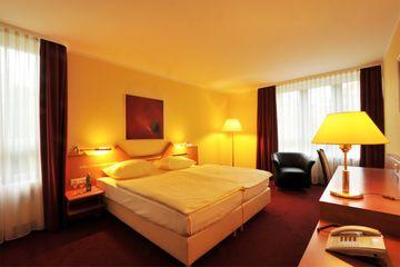 Ramada Hotel Residenzschloss Bayreuth Erlanger Strasse 37