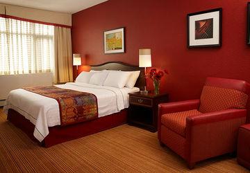 Residence Inn Downtown Ottawa 161 Laurier Avenue West