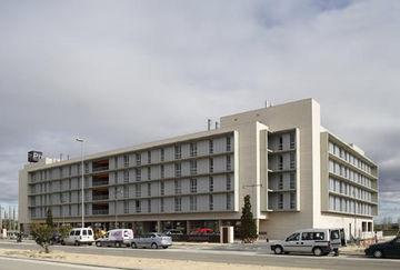Hotel Rey Fernando II de Aragon C/ Bari No 27