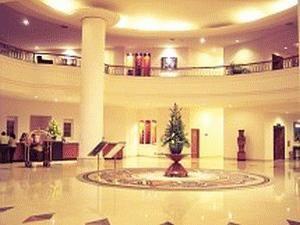Ritzy Hotel Manado Jalan Piere Tendean Boulevard
