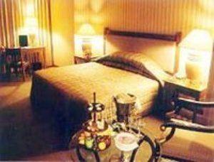 Ritzy Hotel Manado Jalan Piere Tendean Boulevard