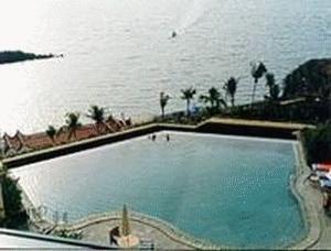 Ritzy Hotel Manado Jalan Piere Tendean Boulevard