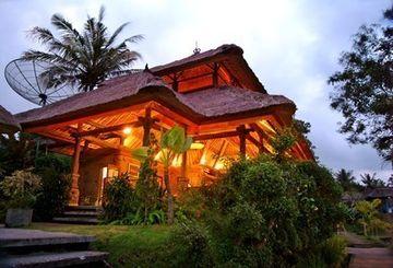 Santi Mandala Villa Bali Banjar Bucuan Desa Batuan Sukawati Ubud Gianyar
