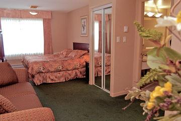 Sandman Inn & Suites Vernon (Canada) 4201 32 Street