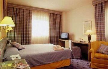 Tryp Salamanca Hotel Calle Alava 8