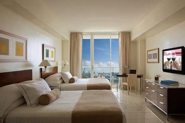 Sonesta Bayfront Hotel Coconut Grove Miami 2889 McFarlane Road