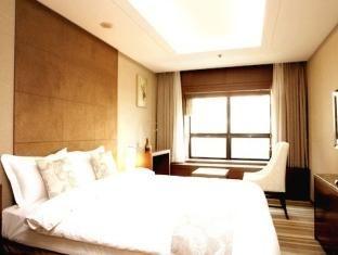 Three Seven Stay Hotel Seoul 15-13 Yeouido-dong Yeongdeungpo-gu