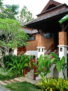 Suanthip Vana Resort 49 Chiang Mai-Chiang Rai Road Tambon Takok Amphur Mae Suay