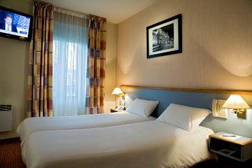 Timhotel Gare Du Nord Paris 10 Rue Philippe De Girard