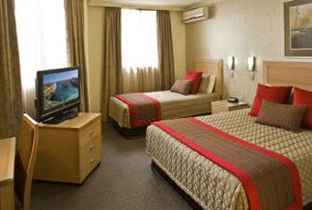 Best Western Travel Inn Melbourne Cnr Grattan & Drummond Streets