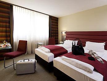 Woehrdersee Hotel Mercure Nuernberg City Duerrenhofstrasse 8