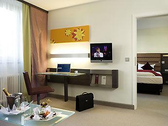 Woehrdersee Hotel Mercure Nuernberg City Duerrenhofstrasse 8