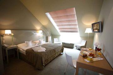 Yasmin Hotel Prague Politickych veznu 913/12