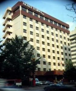 Yoido Hotel 10-3 Yoido-Dong Yongduengpo-Gu
