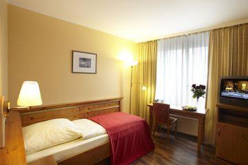 Hotel Gasthof Zur Post Munich Bodenseestrasse 4 A