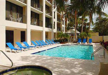 Courtyard Hotel Naples (Florida) 3250 Tamiami Trail North