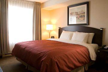 Les Suites Hotel Ottawa 130 Besserer Street