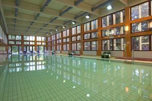 Marina Hotel Balatonfured Szechenyi Street 26