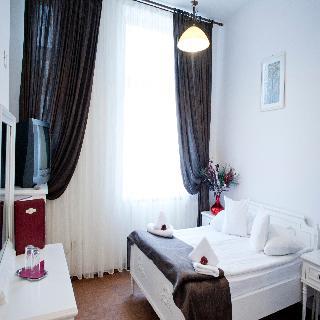 Residence Ambient Brasov 3 Castanilor Street