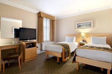 Hilton Hyde Park Hotel London 129 Bayswater Road