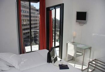 Best Western Hotel Medicis Barcelona C/ Castillejos 340