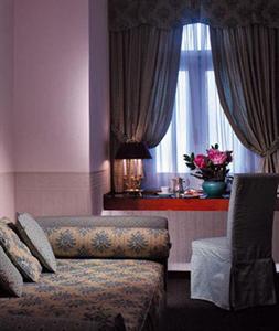 Best Western Hotel Gran Mogol Turin Via Guarini 2