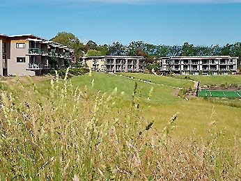 Mercure Yarra Valley Balgownie Estate Vineyard Resort Melbourne 1309 Melba Highway, Yarra Glen