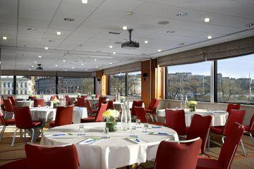 Sheraton Hotel Stockholm Tegelbacken 6