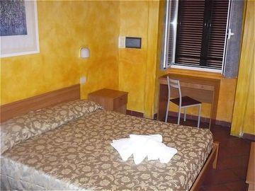 Max Hotel Rome Via Gioberti 30