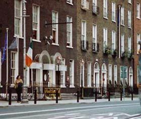 Russell Court Hotel Dublin 21-25 Harcourt Street