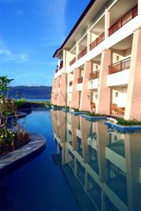 Aston Natsepa Resort Ambon Jalan. Raya Natsepa No 36 Suli Salahatu