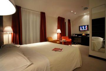 Townhouse 70 Suite Hotel Turin Via XX Settembre 70