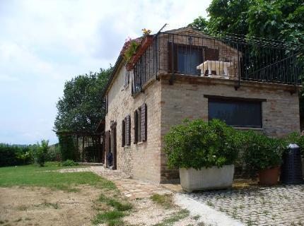 Casale Moretti Bed & Breakfast Fermo Contrada Monterosato 13