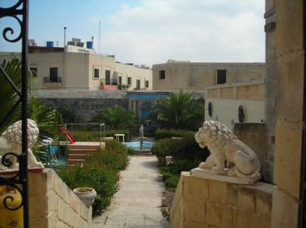 Bowyer House Tarxien Main Street