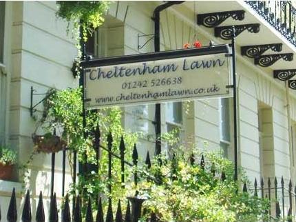 Cheltenham Lawn Hotel 5 Pittville Lawn