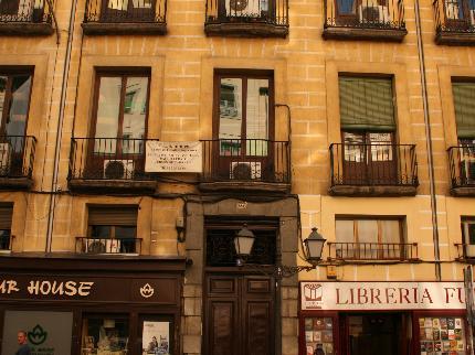 Hostal Abami II Madrid Calle San Bernardo nro. 35 piso 2º izquierda