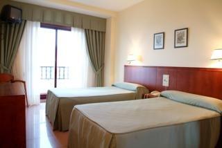 Hotel Glasgow Oia (Spain) Lugar Serrallo 9