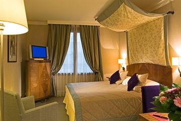 Royal Windsor Hotel Grand Place Brussels 5 Rue Duquesnoy