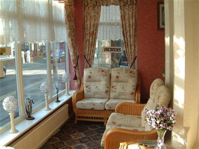 Rhoslyn Bed and Breakfast Blackpool 10 Wellington road