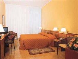 Hotel Memphis Rome Via degli Avignonesi, 36/a